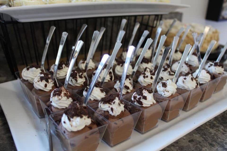 Chocolate mousse cups